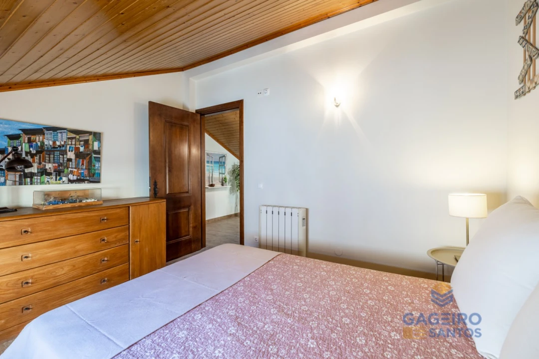 Moradia T1 para Venda em São Martinho do Porto Foto 23