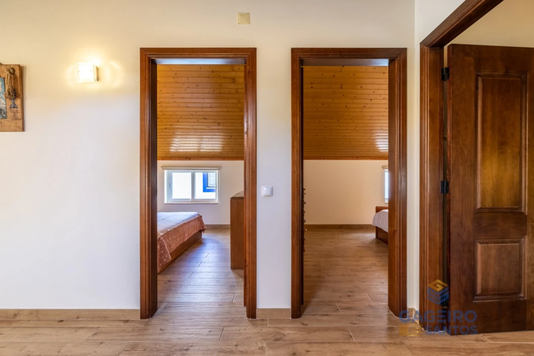 Moradia T1 para Venda em São Martinho do Porto Foto 25