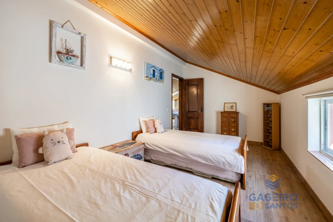 Moradia T1 para Venda em São Martinho do Porto Foto 28