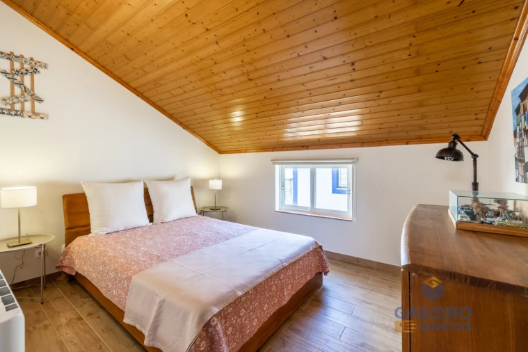 Moradia T1 para Venda em São Martinho do Porto Foto 22