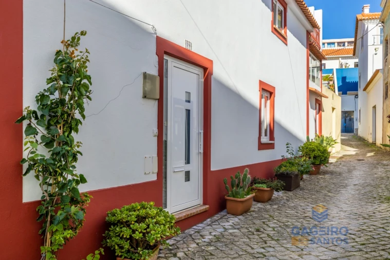 Moradia T1 para Venda em São Martinho do Porto Foto 2