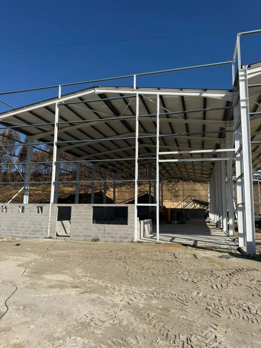 Armazém para Venda em Lordelo Foto 8