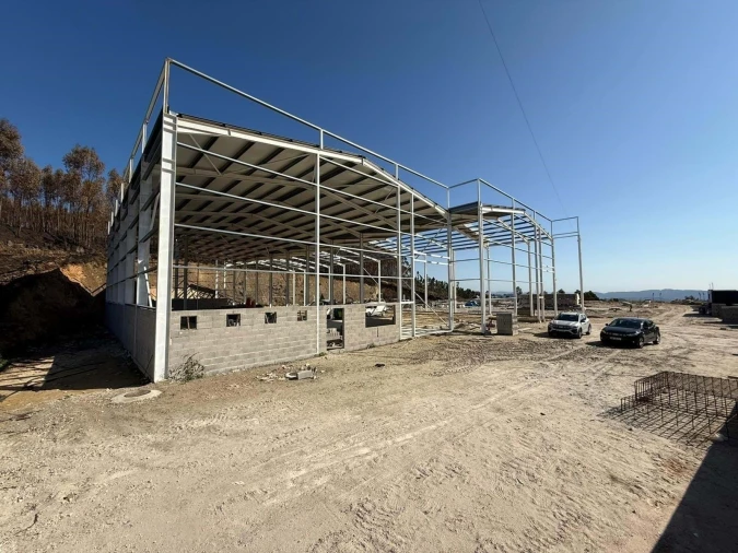 Armazém para Venda em Lordelo Foto 4