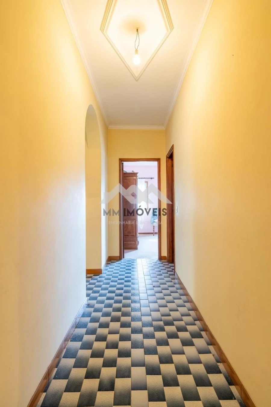 Moradia T3 para Venda em Airães Foto 31