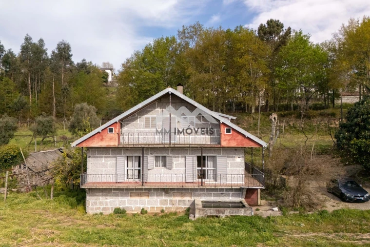 Moradia T3 para Venda em Airães Foto 46