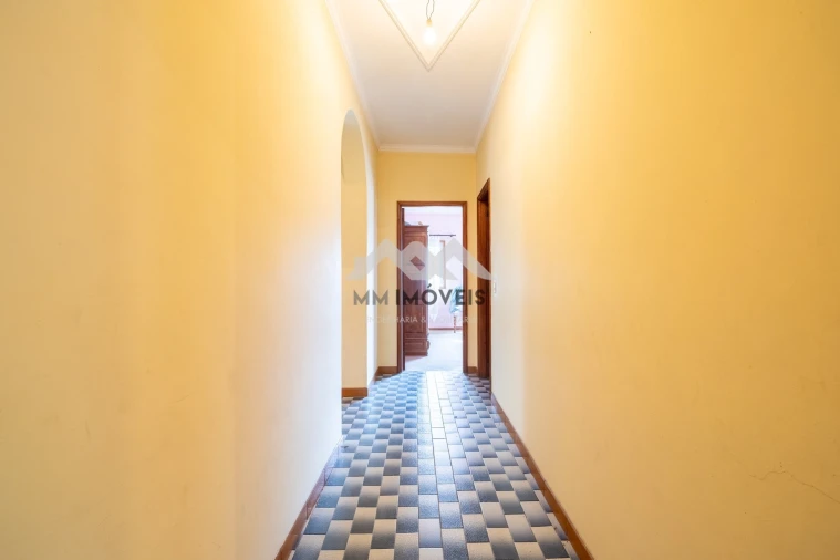 Moradia T3 para Venda em Airães Foto 15