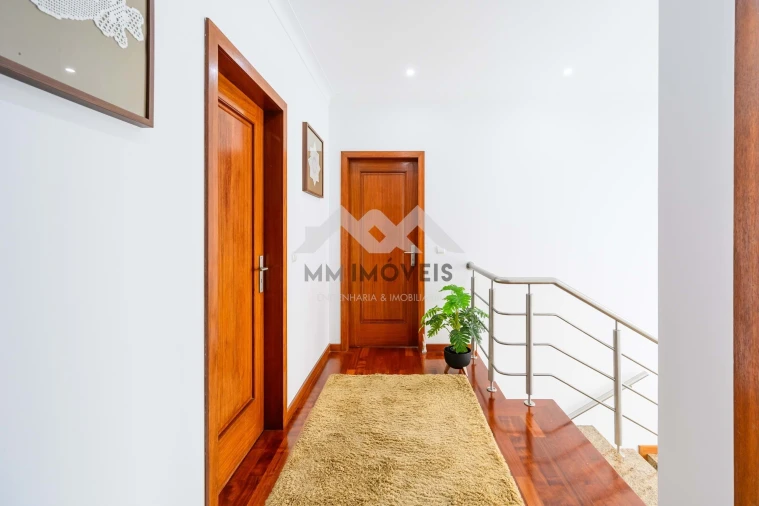 Moradia T4 para Venda em Recezinhos (São Martinho) Foto 6