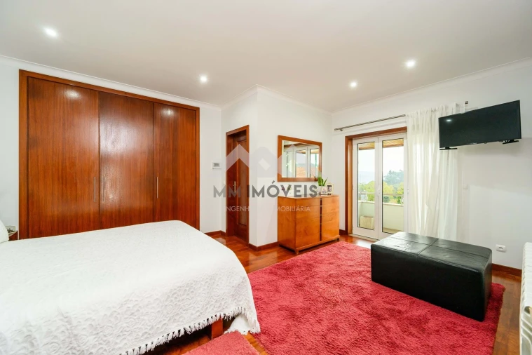 Moradia T4 para Venda em Recezinhos (São Martinho) Foto 10