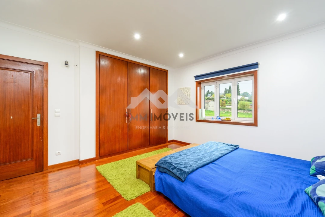 Moradia T4 para Venda em Recezinhos (São Martinho) Foto 4