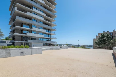 Apartamento T3 para Venda em Aldoar, Foz do Douro e Nevogilde