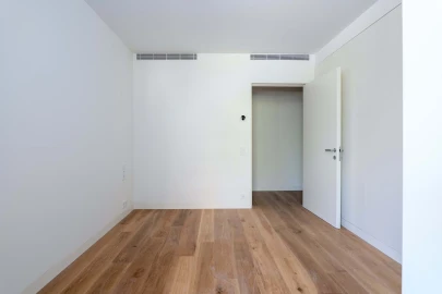 Apartamento T3 para Venda em Aldoar, Foz do Douro e Nevogilde