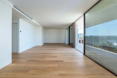 Apartamento T3 para Venda em Aldoar, Foz do Douro e Nevogilde