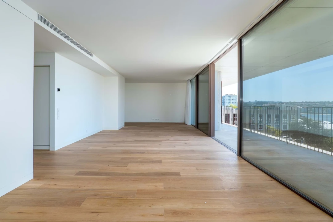 Apartamento T3 para Venda em Aldoar, Foz do Douro e Nevogilde Foto 3