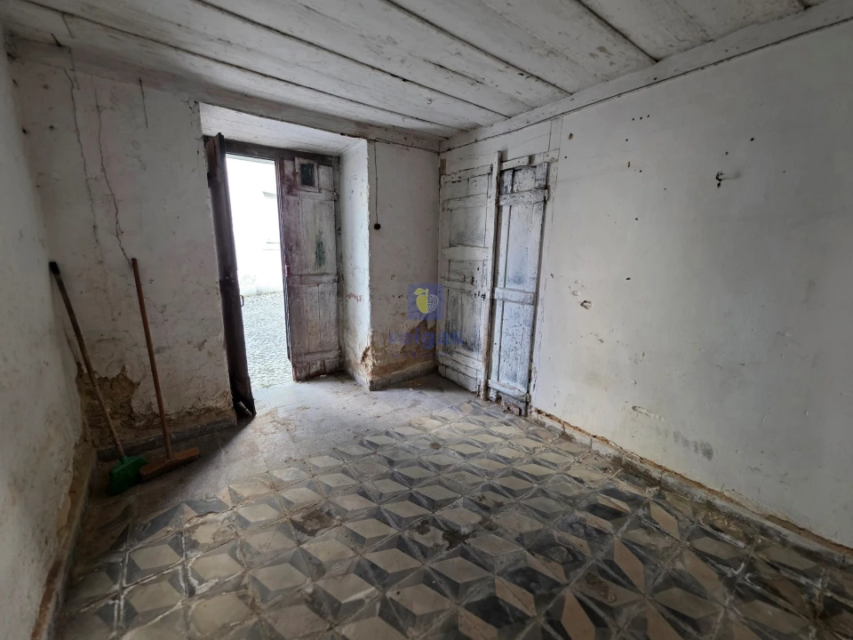 Prédio para Venda em Caldas da Rainha - Santo Onofre e Serra do Bouro Foto 9