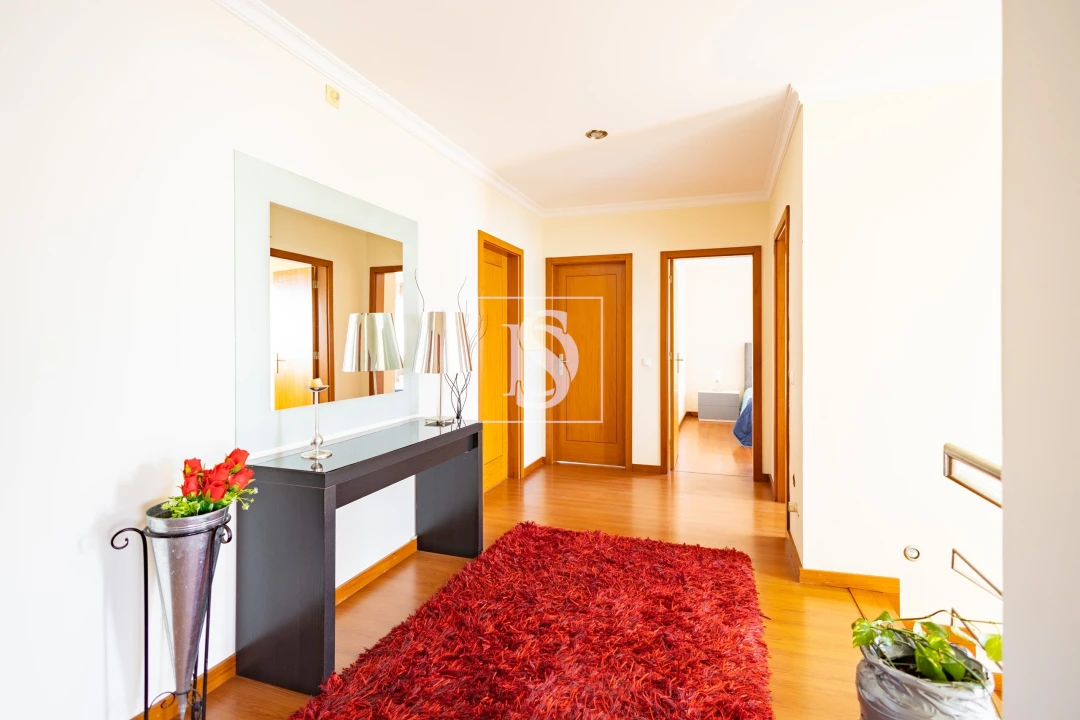 Moradia T4 para Venda em Rebordosa Foto 13