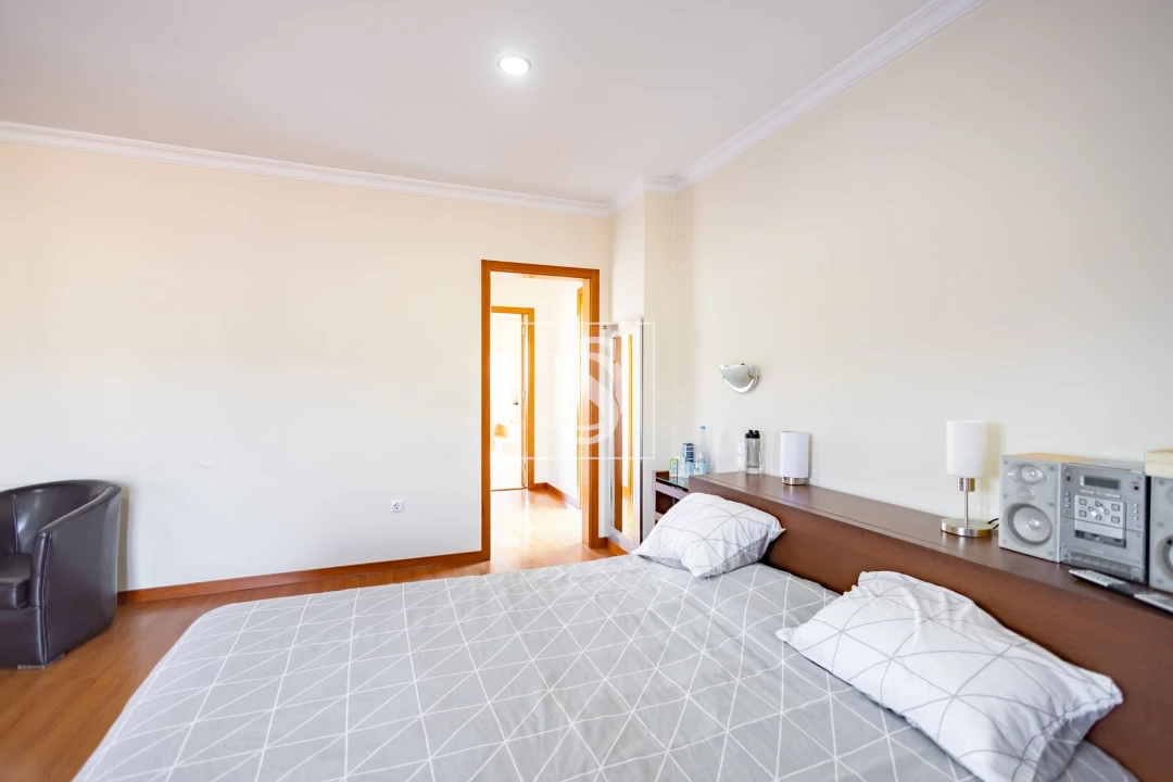 Moradia T4 para Venda em Rebordosa Foto 19