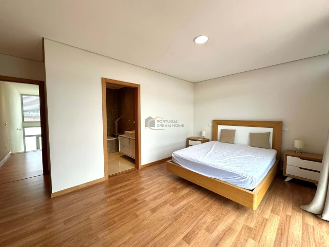 Moradia T2 para Venda em Albufeira e Olhos de Água Foto 11