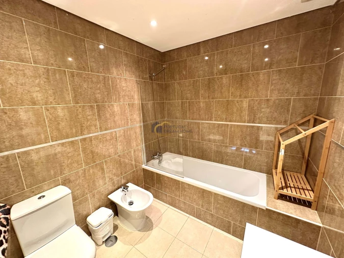 Moradia T2 para Venda em Albufeira e Olhos de Água Foto 13