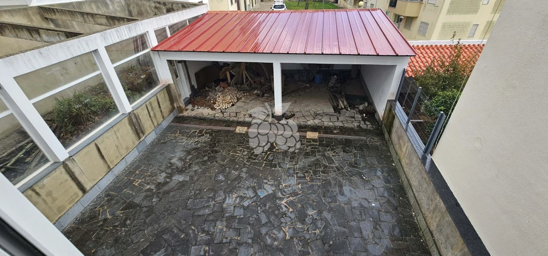 Moradia T3 para Venda em Laranjeiro e Feijó Foto 27