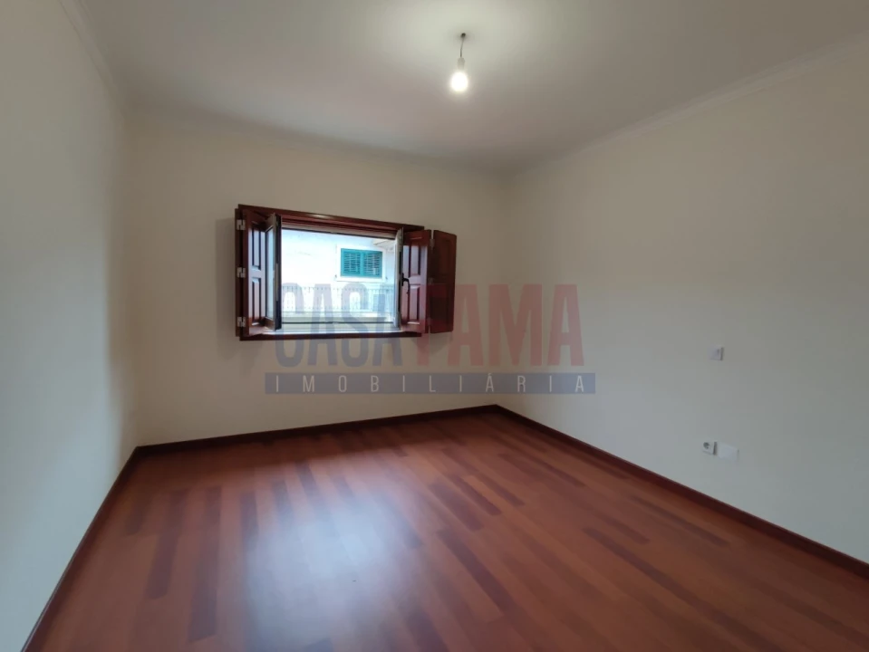 Moradia T3 para Venda em Nine Foto 22