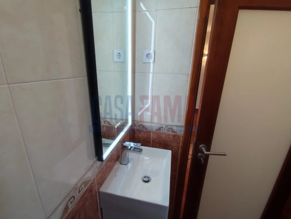 Moradia T3 para Venda em Nine Foto 31