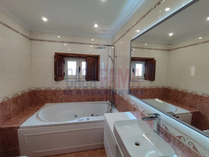 Moradia T3 para Venda em Nine Foto 14