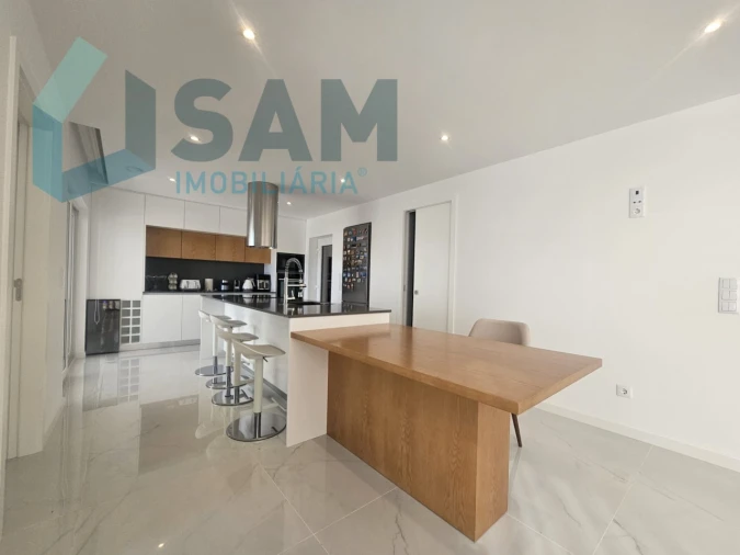 Moradia T4 para Venda em Lourinhã e Atalaia Foto 10