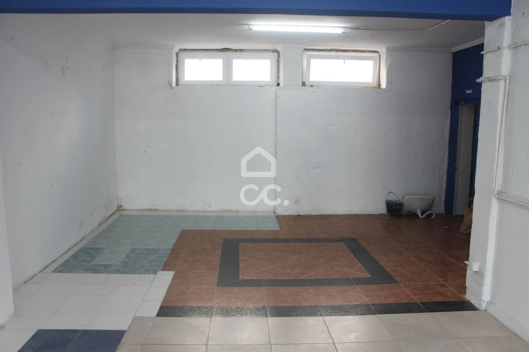 Negócio para Venda em Oeiras e São Julião da Barra, Paço de Arcos e Caxias Foto 4