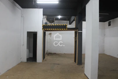 Negócio para Venda em Oeiras e São Julião da Barra, Paço de Arcos e Caxias