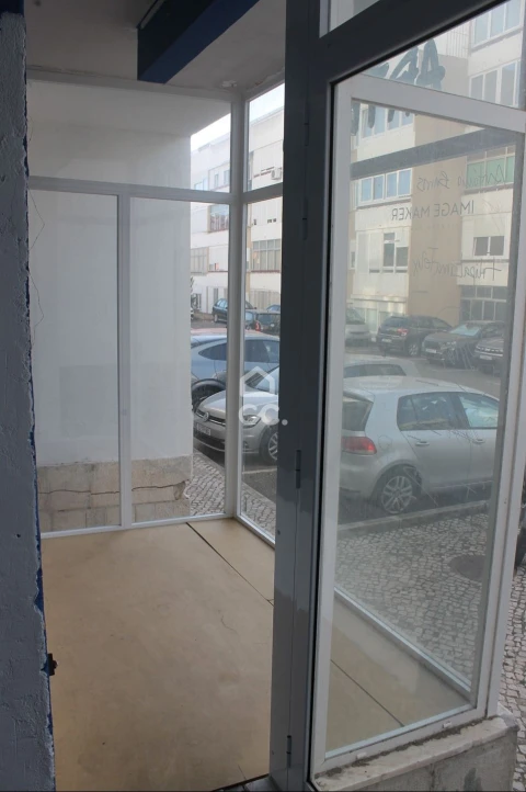 Negócio para Venda em Oeiras e São Julião da Barra, Paço de Arcos e Caxias