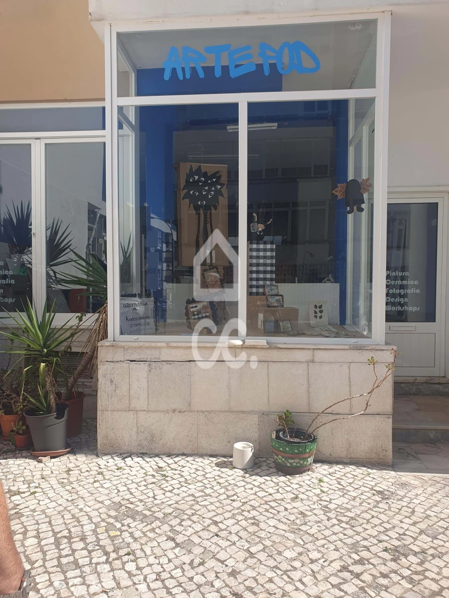 Negócio para Venda em Oeiras e São Julião da Barra, Paço de Arcos e Caxias Foto 2