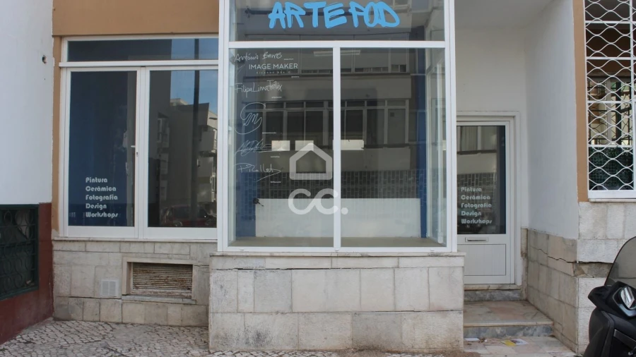 Negócio para Venda em Oeiras e São Julião da Barra, Paço de Arcos e Caxias