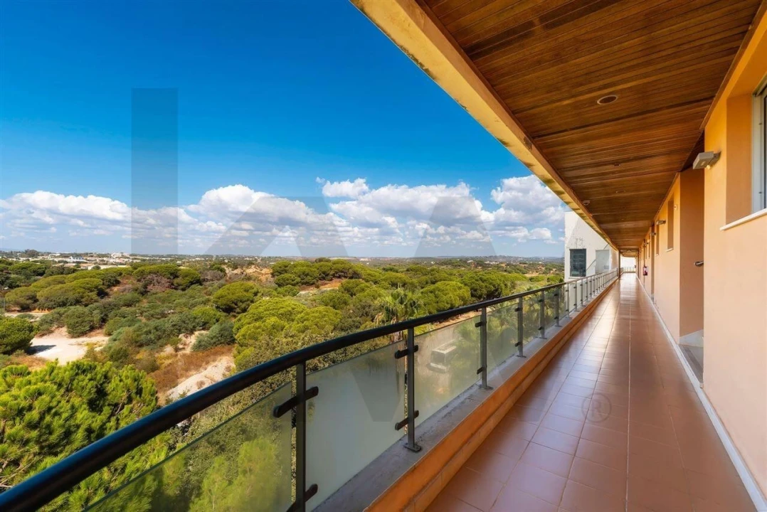 Apartamento T1 para Venda em Albufeira e Olhos de Água Foto 19
