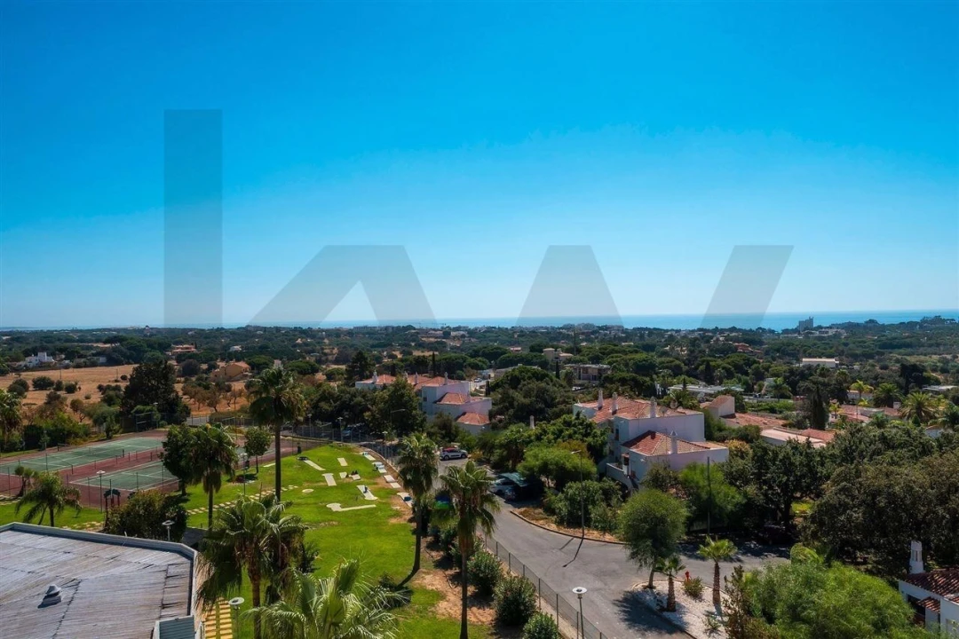 Apartamento T1 para Venda em Albufeira e Olhos de Água Foto 16