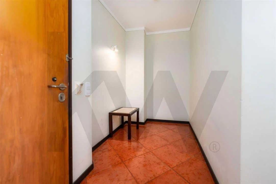 Apartamento T1 para Venda em Albufeira e Olhos de Água Foto 22