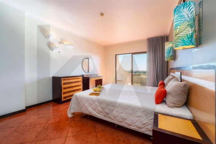 Apartamento T1 para Venda em Albufeira e Olhos de Água Foto 7