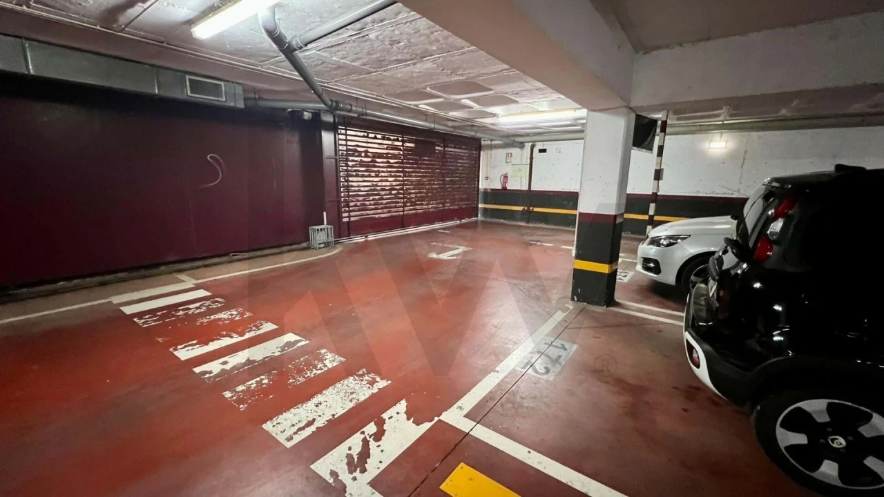 Apartamento T1 para Venda em Portimão Foto 30