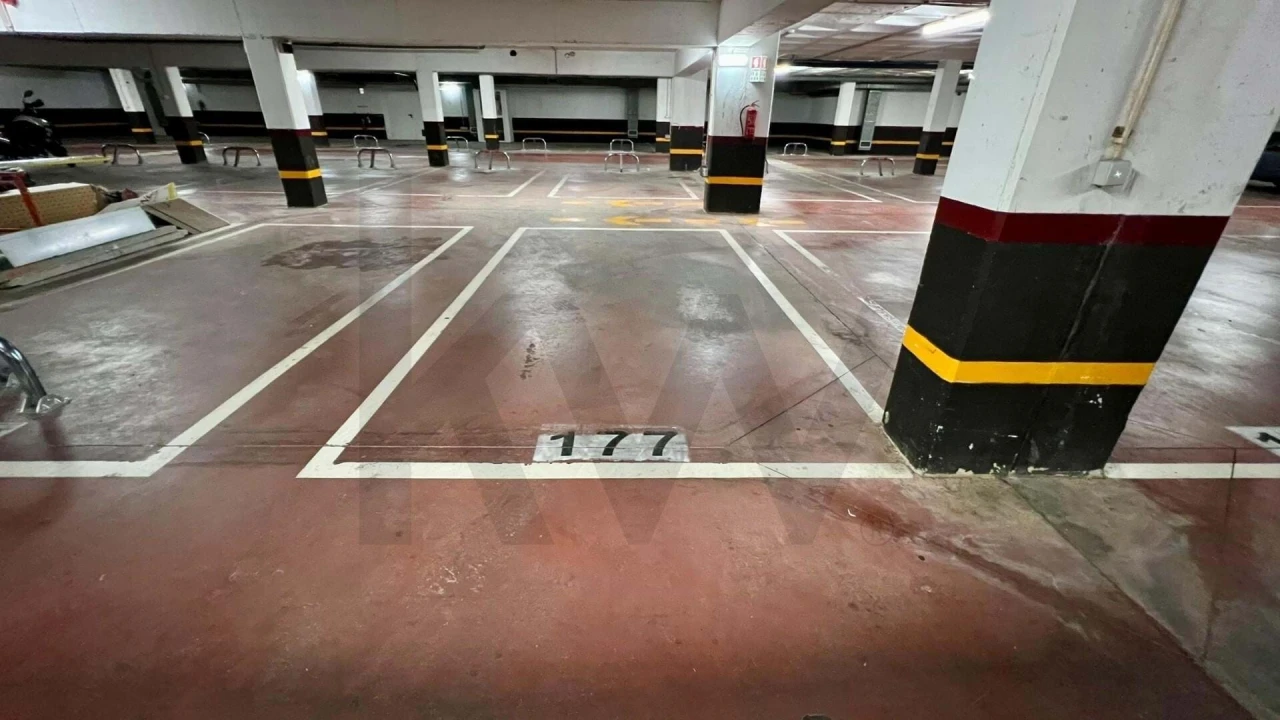Apartamento T1 para Venda em Portimão Foto 31