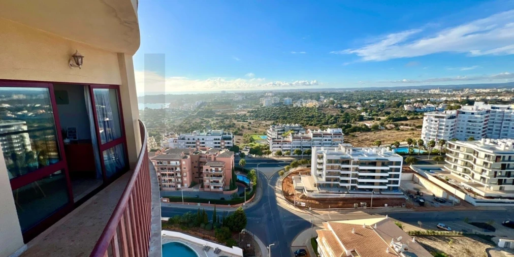 Apartamento T1 para Venda em Portimão Foto 4