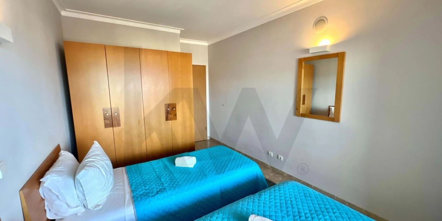 Apartamento T1 para Venda em Portimão Foto 7