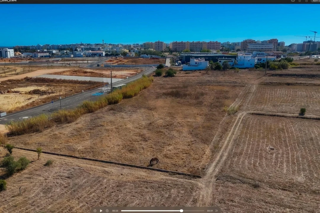 Terreno para Venda em Faro (Sé e São Pedro) Foto 7