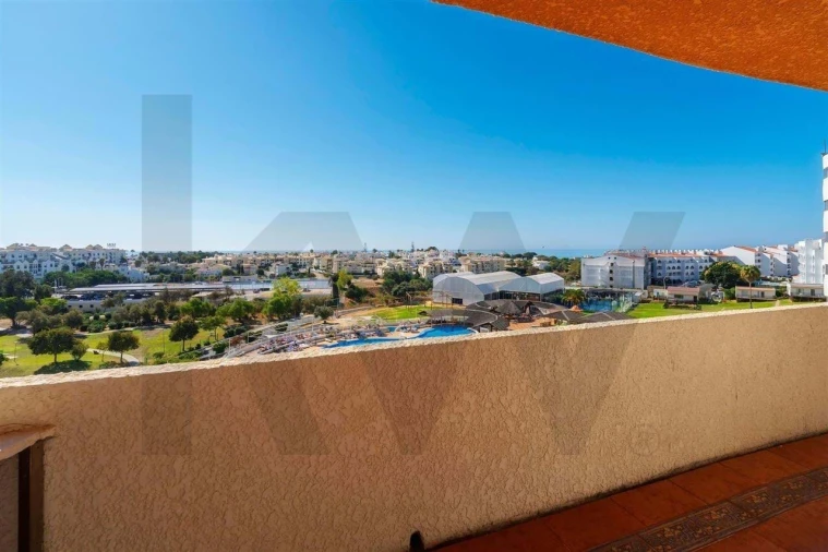 Apartamento T1 para Venda em Albufeira e Olhos de Água Foto 7