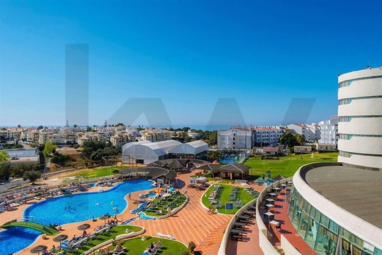 Apartamento T1 para Venda em Albufeira e Olhos de Água Foto 11