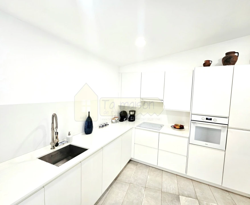 Moradia T2 para Venda em Alte Foto 9