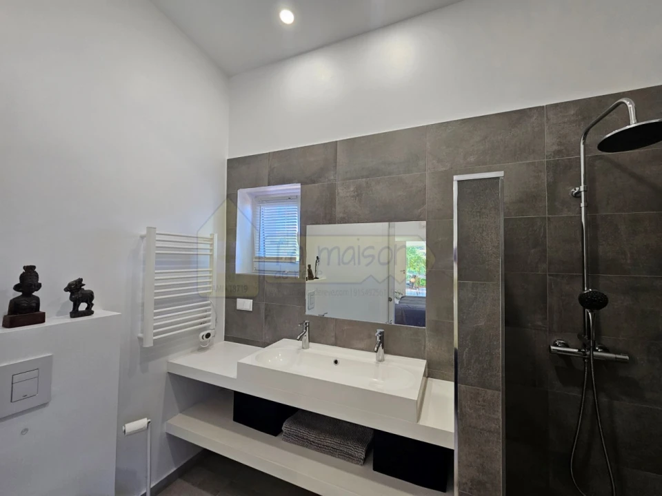 Moradia T2 para Venda em Alte Foto 20