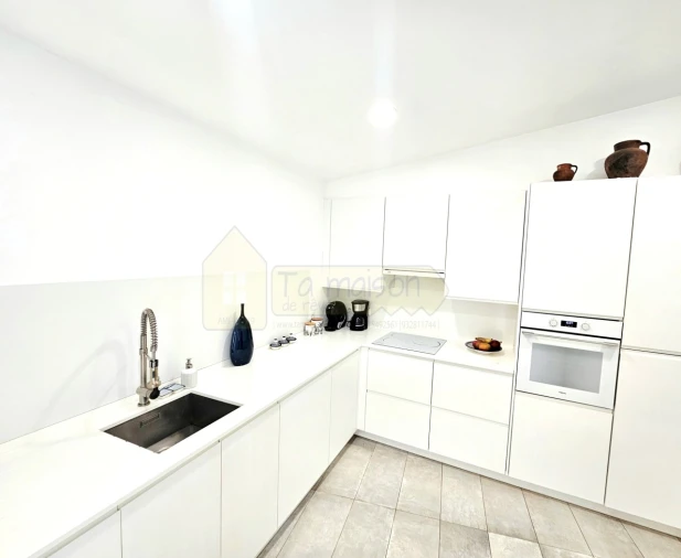 Moradia T2 para Venda em Alte Foto 9