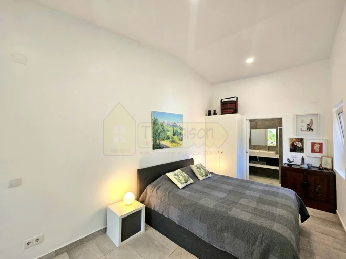 Moradia T2 para Venda em Alte Foto 21