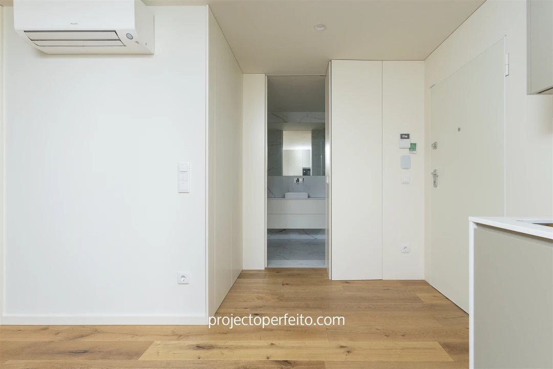 Apartamento T1 para Arrendamento em Espinho Foto 9