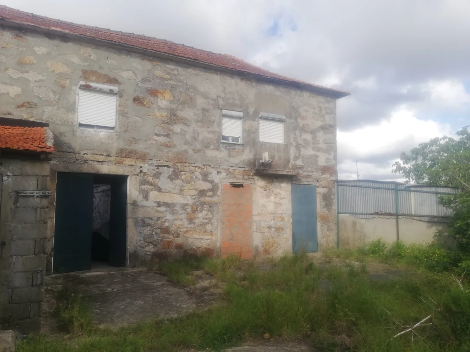 Terreno para Venda em Fânzeres e São Pedro da Cova Foto 13
