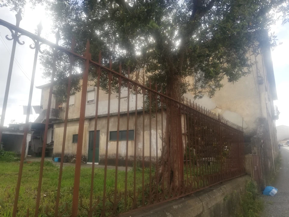 Terreno para Venda em Fânzeres e São Pedro da Cova Foto 4